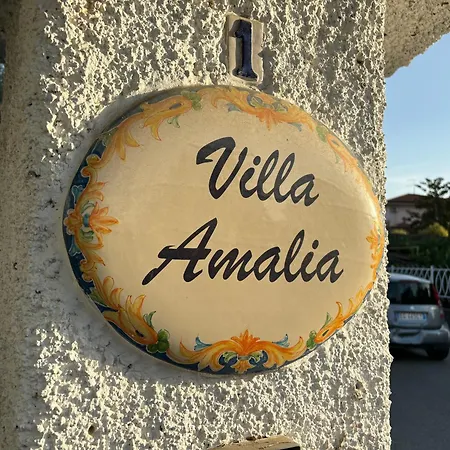 Amalia 4*