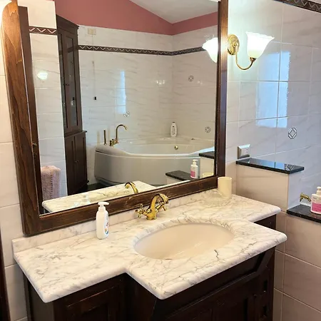 Amalia 몬탈토 우푸고