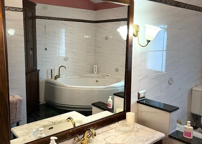 Amalia לינה וארוחת בוקר